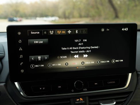 Used 2023 Nissan Altima 2.5 SL image 30