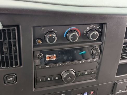 New 2026 Chevrolet Express 2500 w/ Driver Convenience Package RWD image 27
