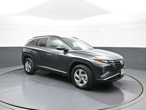 Certified 2023 Hyundai Tucson SEL AWD/4WD image 4