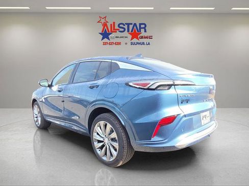 New 2026 Buick Envista Avenir image 5