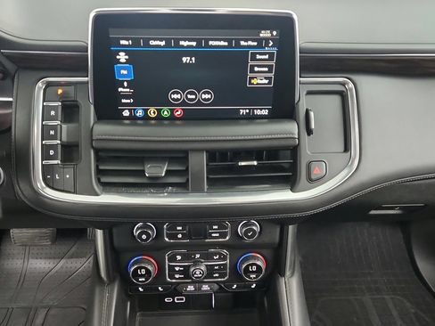 Used 2021 Chevrolet Tahoe LT w/ Rear Media and Nav Package AWD/4WD image 21