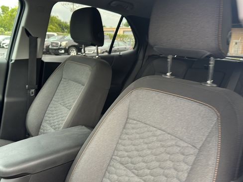 Used 2021 Chevrolet Equinox LT image 14