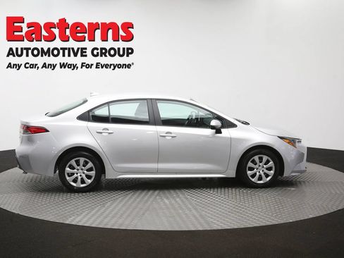 Used 2025 Toyota Corolla LE FWD image 43