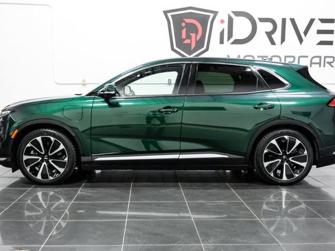Used 2023 VinFast VF 8 Plus AWD/4WD image 12