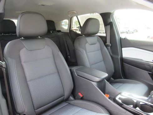 New 2025 Chevrolet Trax LT w/ Driver Confidence Package image 9