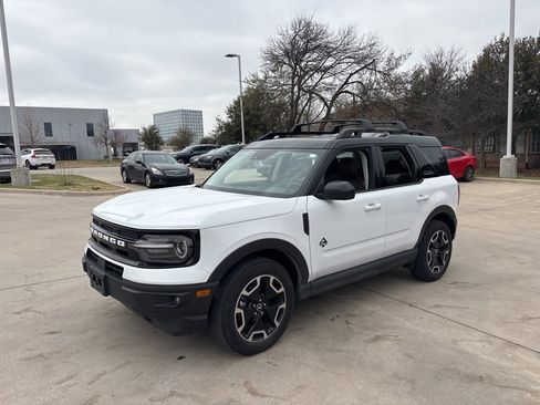Used 2022 Ford Bronco Sport Outer Banks w/ Tech Package image 1