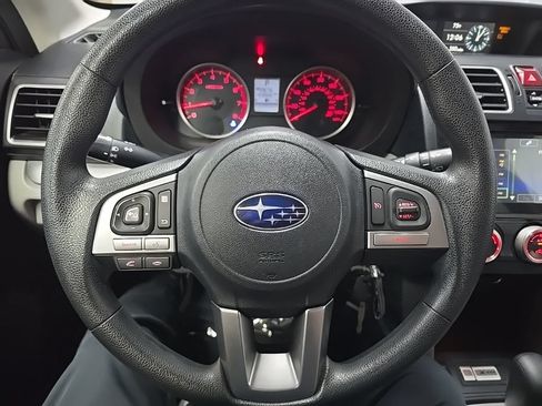 Used 2017 Subaru Forester 2.5i Premium w/ All-Weather Package AWD/4WD image 22