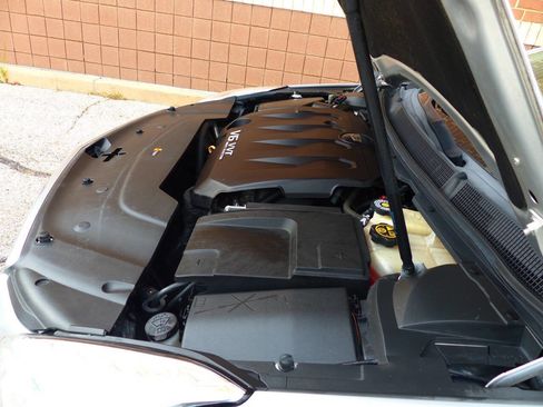 Used 2017 Cadillac XTS Luxury image 17