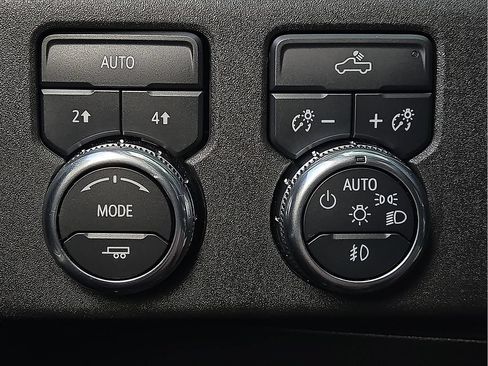 Used 2025 GMC Sierra 1500 Elevation AWD/4WD image 18