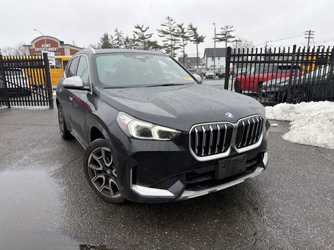 Used 2023 BMW X1 xDrive28i w/ Premium Package image 2