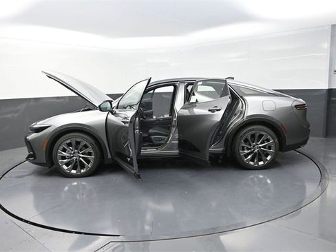 New 2026 Toyota Crown Limited w/ Advanced Technology Package image 38