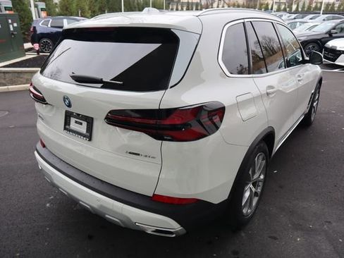 New 2026 BMW X5 xDrive50e w/ Executive Package image 4