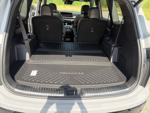 Certified 2025 Kia Telluride SX Prestige X-Line AWD/4WD image 18
