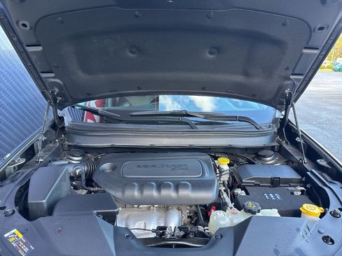 Used 2023 Jeep Cherokee Altitude Lux image 65