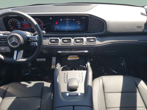 New 2026 Mercedes-Benz GLS 450 4MATIC image 11