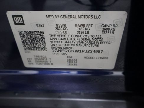 Used 2023 Chevrolet Traverse LT FWD image 52