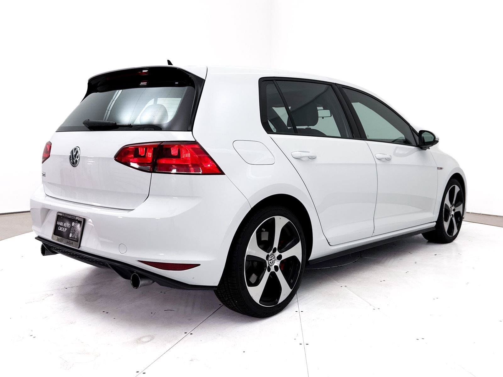 Used 2017 Volkswagen GTI Autobahn FWD image 20