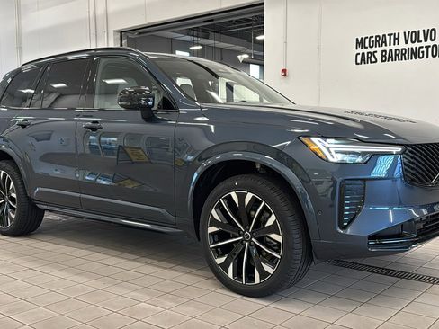 New 2026 Volvo XC90 T8 Ultra w/ Protection Package AWD/4WD image 3