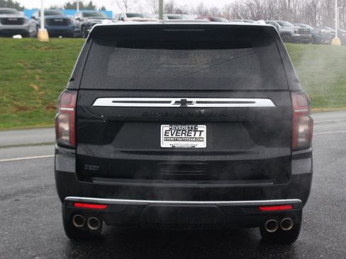 Used 2024 Chevrolet Suburban Premier w/ Max Trailering Package image 6