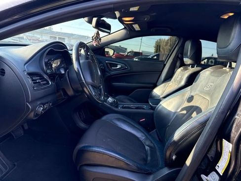 Used 2015 Chrysler 200 S w/ Navigation & Sound Group I AWD/4WD image 5