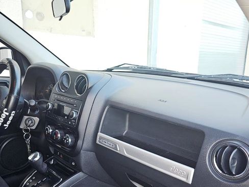 Used 2014 Jeep Compass Sport w/ Power Value Group FWD image 16