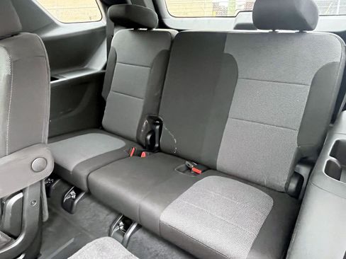 Certified 2023 Chevrolet Traverse LT image 10