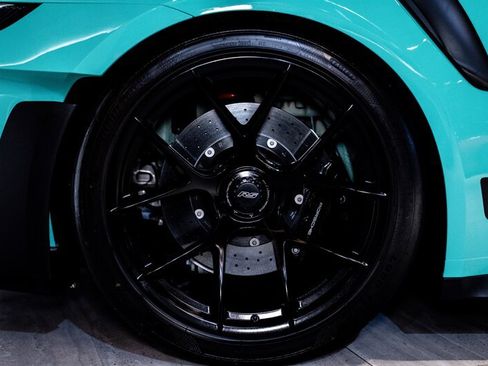 Used 2024 Porsche 911 GT3 RS w/ Weissach Package RWD image 12