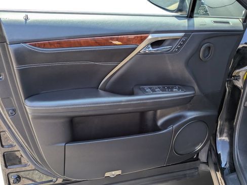 Used 2019 Lexus RX 350L FWD w/ Premium Package image 14
