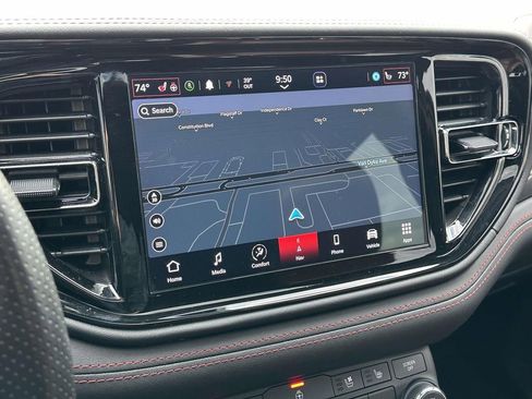 Certified 2023 Dodge Durango GT image 27