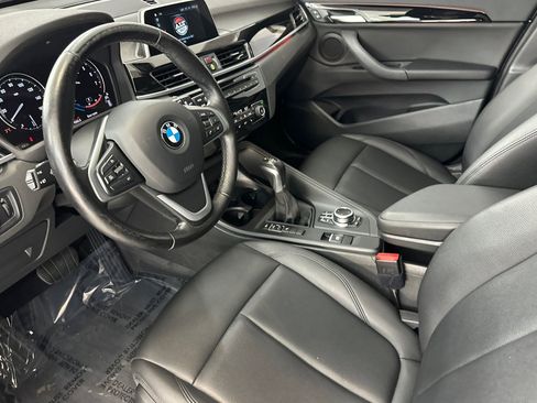 Used 2019 BMW X1 sDrive28i w/ Convenience Package FWD image 4