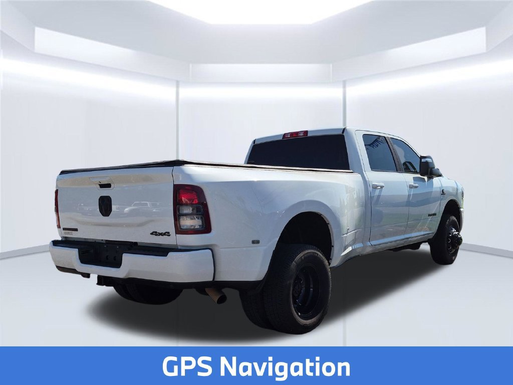 Used 2023 RAM 3500 Big Horn w/ Night Edition AWD/4WD image 5