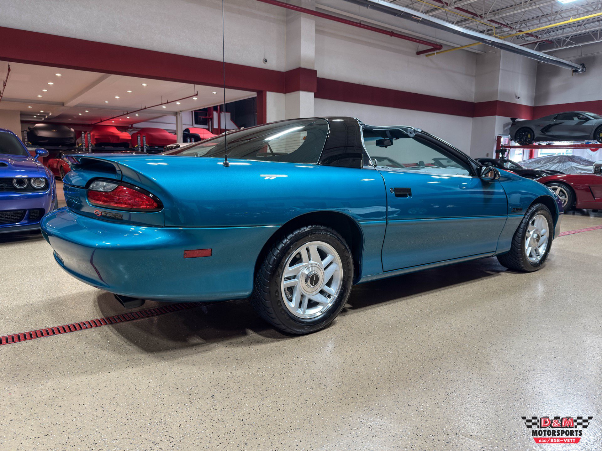 Used 1995 Chevrolet Camaro Z28 RWD image 5