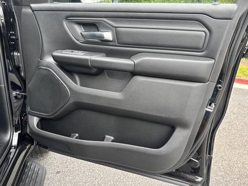 New 2026 RAM 1500 Express AWD/4WD image 14