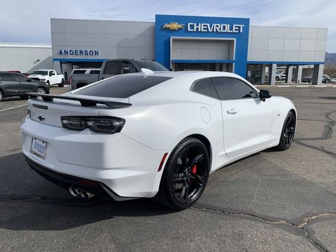 Certified 2020 Chevrolet Camaro SS image 5