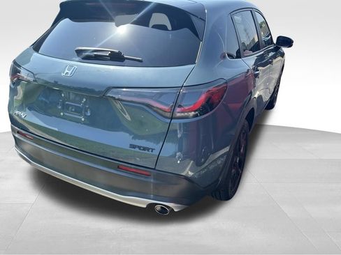 Used 2024 Honda HR-V Sport image 13