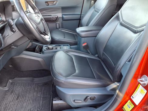 Used 2023 Ford Maverick Lariat w/ Lariat Luxury Package image 7