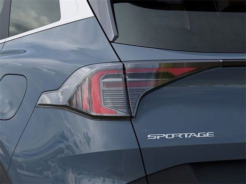 New 2026 Kia Sportage EX AWD/4WD image 11