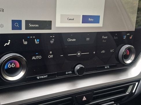 Used 2024 Lexus TX 350 AWD w/ Captains Chair Package image 18
