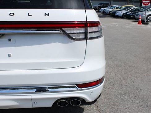 Used 2021 Lincoln Aviator Black Label w/ Dynamic Handling Package AWD/4WD image 44