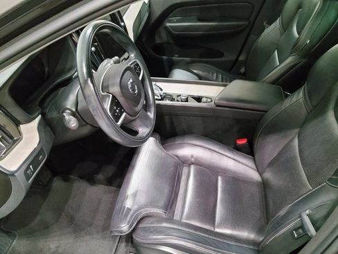 Used 2022 Volvo XC60 B5 Inscription w/ Advanced Package image 14