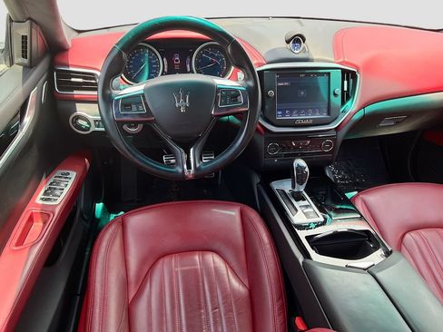 Used 2016 Maserati Ghibli S Q4 AWD/4WD image 16