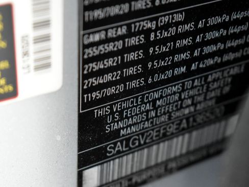 Used 2014 Land Rover Range Rover Autobiography image 43