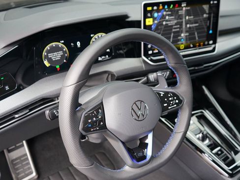 Used 2026 Volkswagen Golf w/ Euro Style Package AWD/4WD image 10