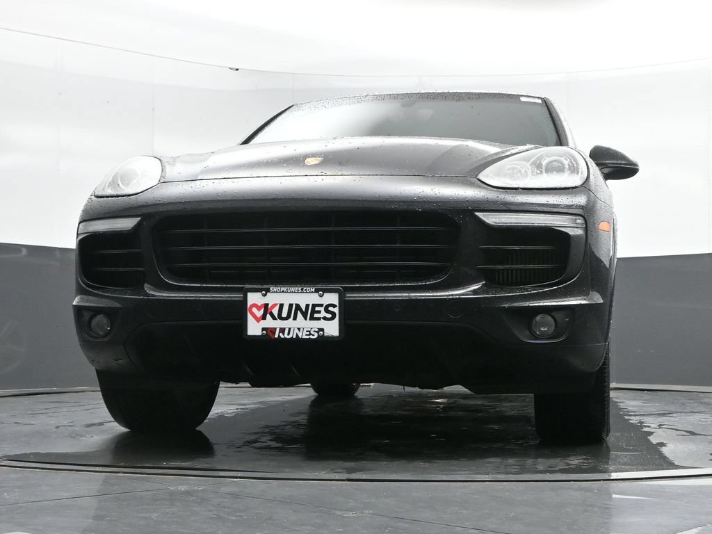 Used 2017 Porsche Cayenne S AWD/4WD image 42