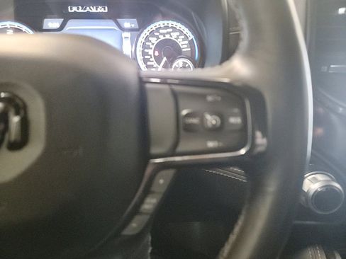 Used 2022 RAM 1500 Limited w/ Body-Colour Bumper Group image 17