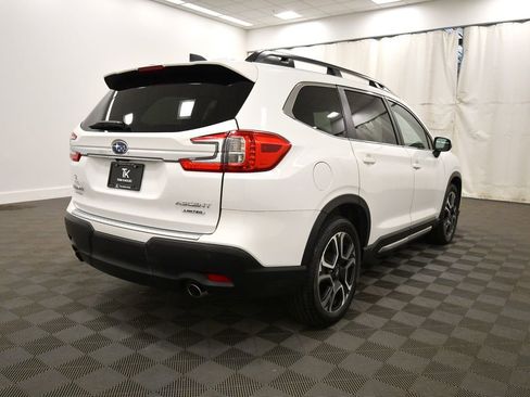 Used 2023 Subaru Ascent Limited AWD/4WD image 8