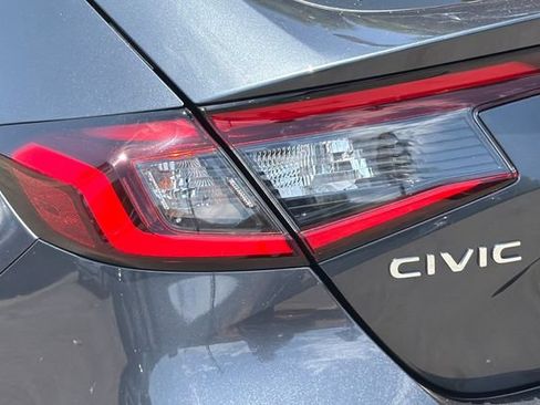 Certified 2024 Honda Civic EX-L image 34