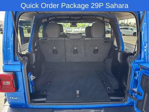 Used 2024 Jeep Wrangler Unlimited Sahara AWD/4WD image 14