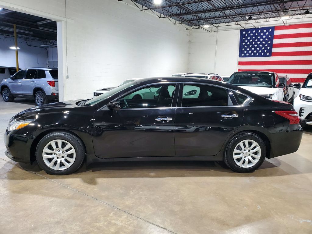 Used 2018 Nissan Altima 2.5 S w/ S Convenience Package FWD image 13