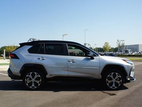 Used 2025 Toyota RAV4 XSE image 22